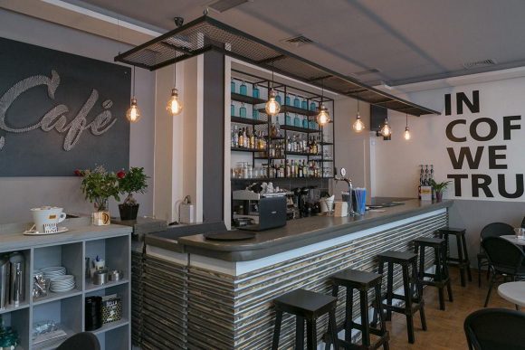 Καφετέρια “Le Cafe” στα Πατήσια