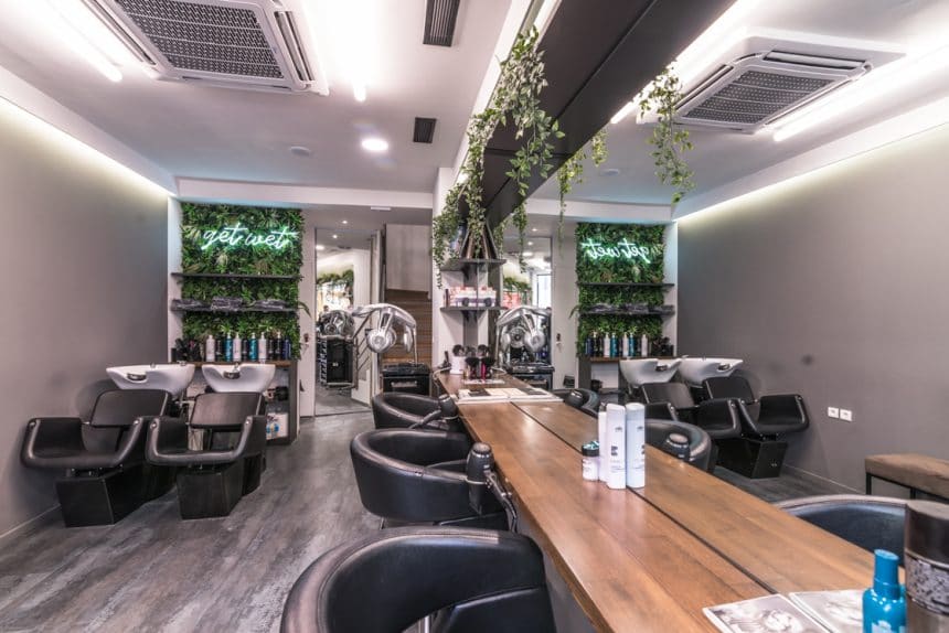 Κομμωτήριο “Nomadic Salon” στο Κολωνάκι